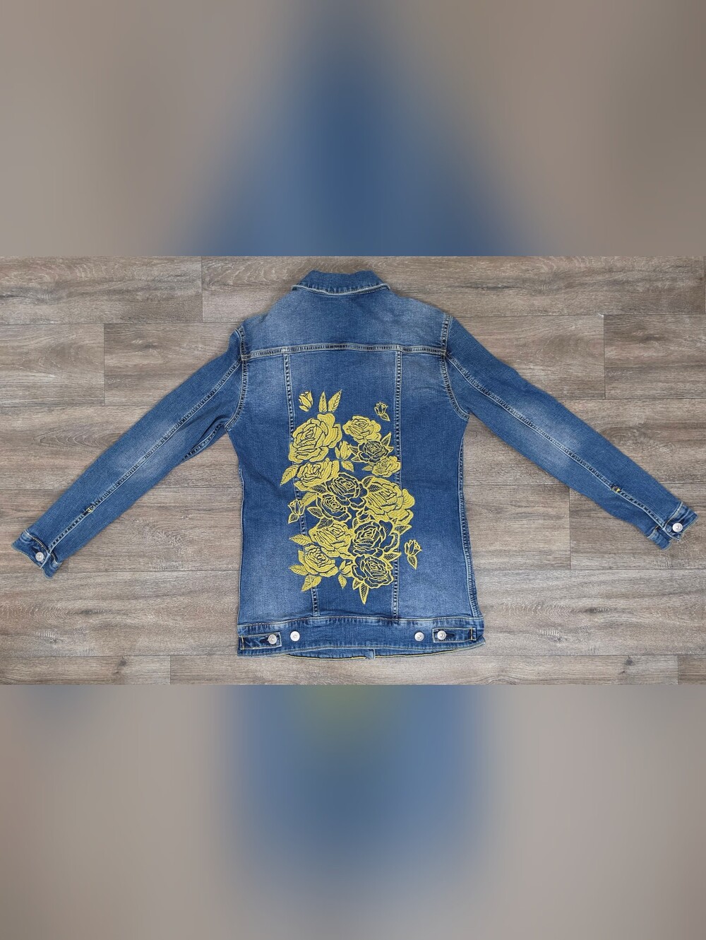 LuLaRoe Jaxon Denim Jacket With Floral Embroidery-Size Small *NWT*